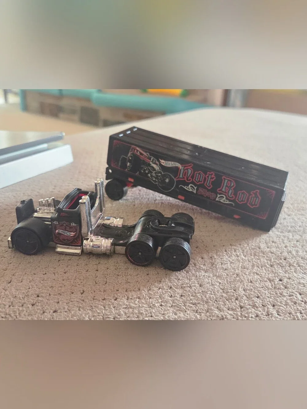 2013 Loose Hot Wheels Bone Shaker Red Hot Rod Shop Road Roller Truck Trailer